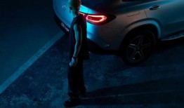 伦敦网红吃瓜事件真相,真相背后的惊人内幕